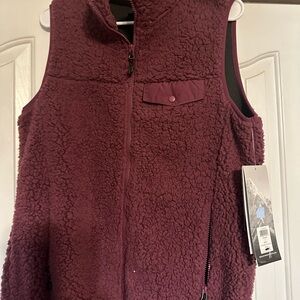 Pulse Burgundy/plum purple shade Fleece Vest